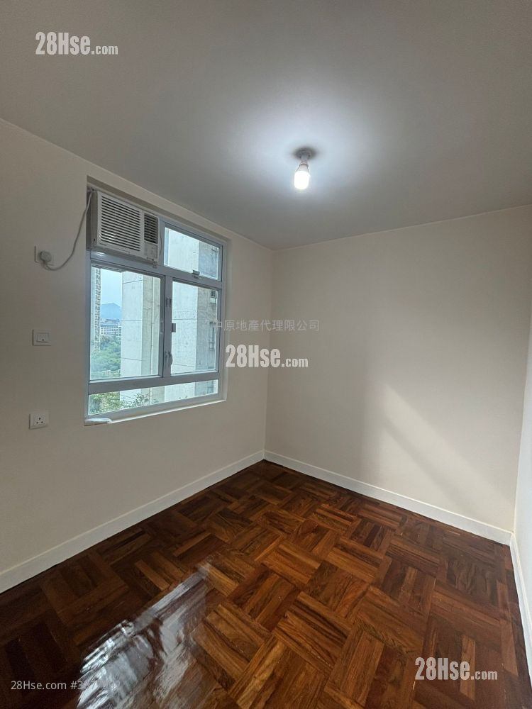Prime View Garden Sell 2 Bedrooms , 1 Bathroom 405 ft² ( 37.6 m² )