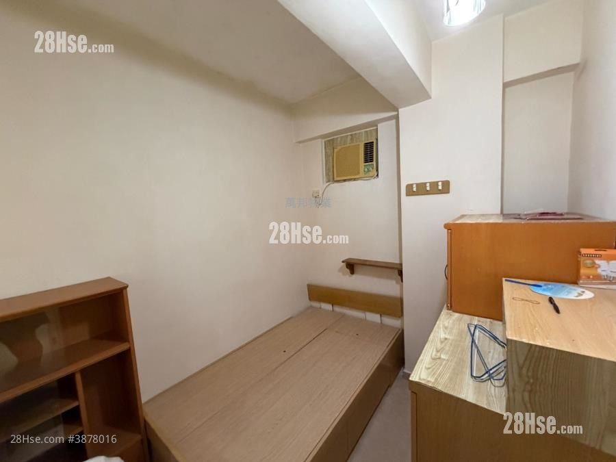 Treasure Garden Sell 2 Bedrooms , 1 Bathroom 398 ft² ( 37.0 m² )