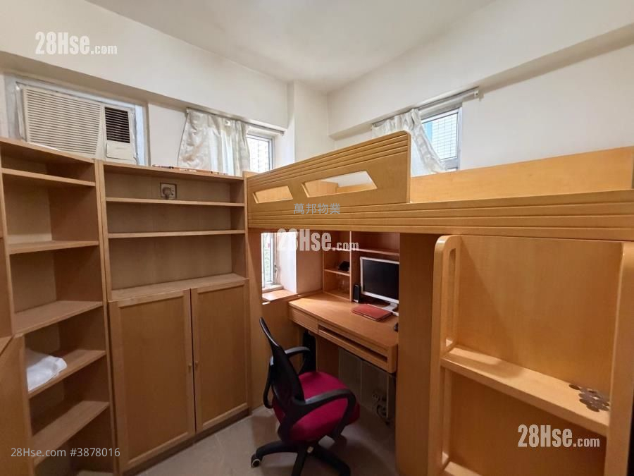 Treasure Garden Sell 2 Bedrooms , 1 Bathroom 398 ft² ( 37.0 m² )