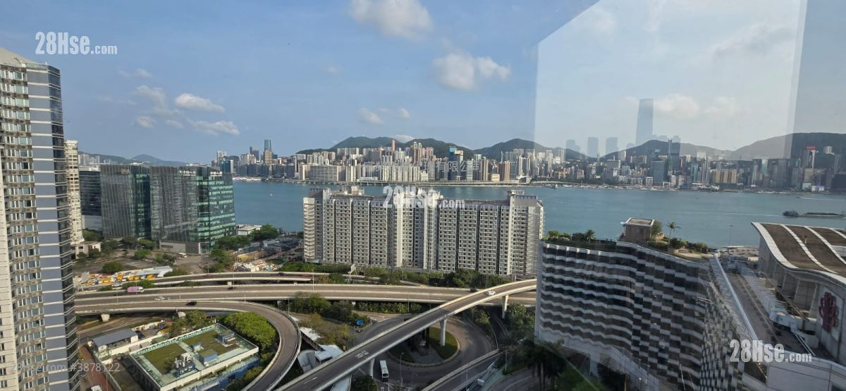 The Metropolis Residence Sell 2 Bedrooms , 1 Bathroom 464 ft² ( 43.1 m² )