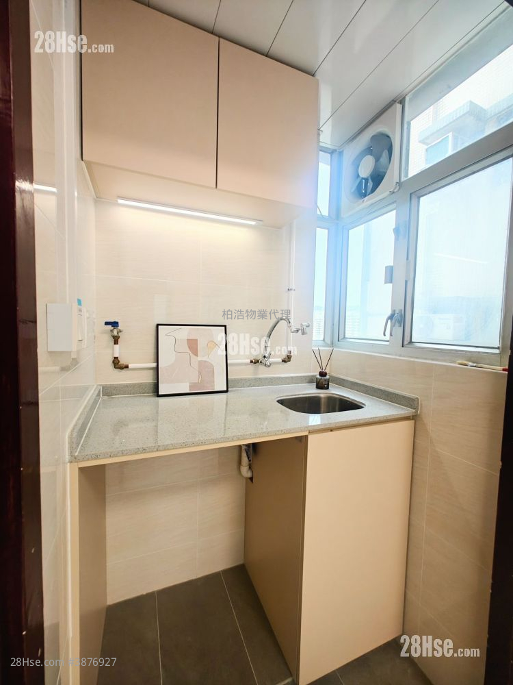 Shun Fat Building Sell Studio , 1 Bathroom