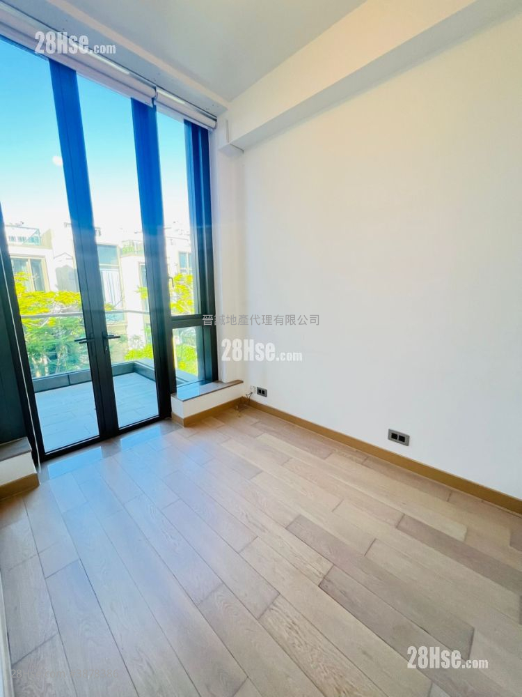 Napa Sell 4 Bedrooms , 4 Bathrooms 1,763 ft² ( 163.8 m² )