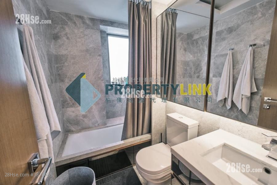 The Nova Sell 2 Bedrooms , 1 Bathroom 582 ft² ( 54.1 m² )