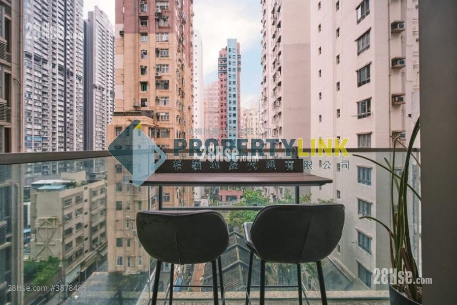 The Nova Sell 2 Bedrooms , 1 Bathroom 582 ft² ( 54.1 m² )