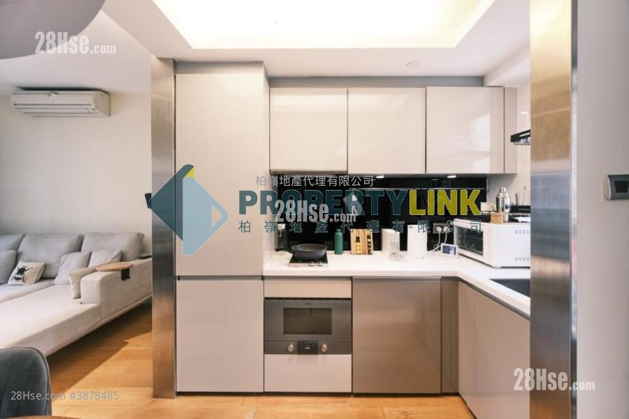The Nova Sell 2 Bedrooms , 1 Bathroom 582 ft² ( 54.1 m² )