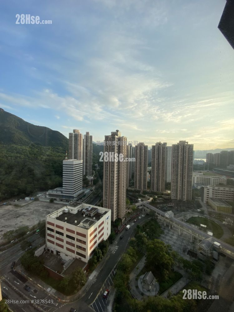 Sunshine City Sell 3 Bedrooms , 2 Bathrooms 551 ft² ( 51.2 m² )