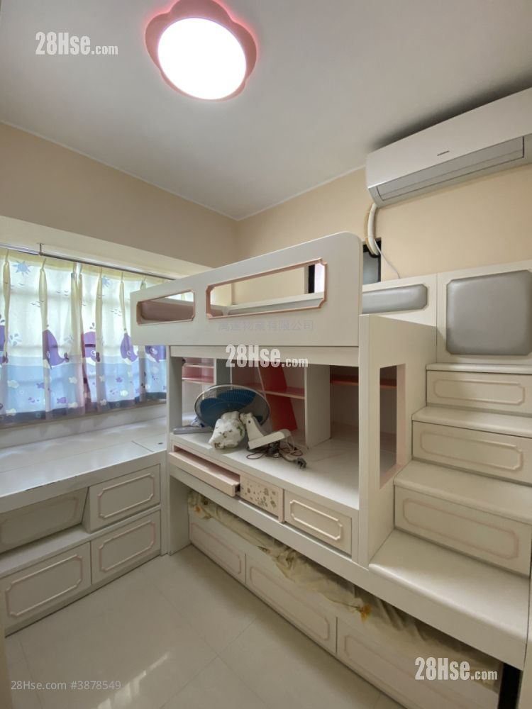 Sunshine City Sell 3 Bedrooms , 2 Bathrooms 551 ft² ( 51.2 m² )