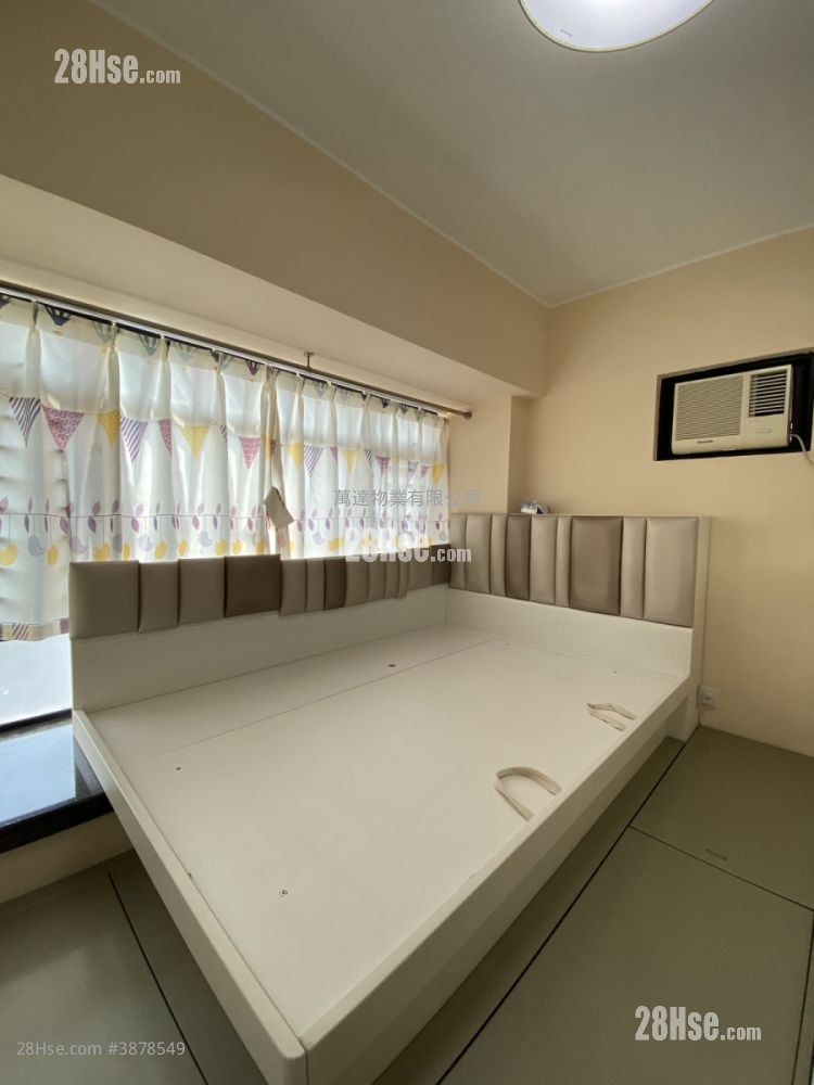 Sunshine City Sell 3 Bedrooms , 2 Bathrooms 551 ft² ( 51.2 m² )