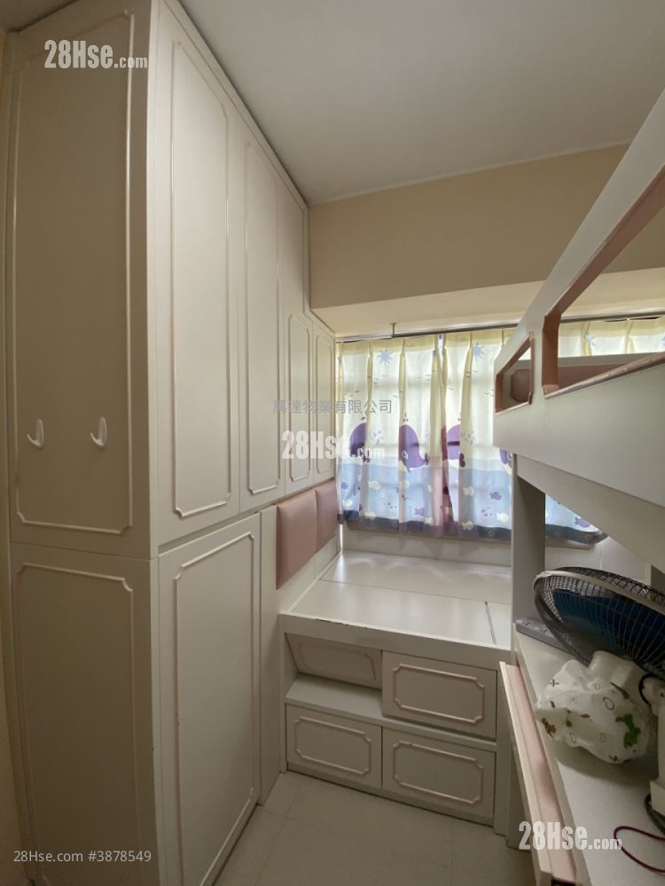 Sunshine City Sell 3 Bedrooms , 2 Bathrooms 551 ft² ( 51.2 m² )