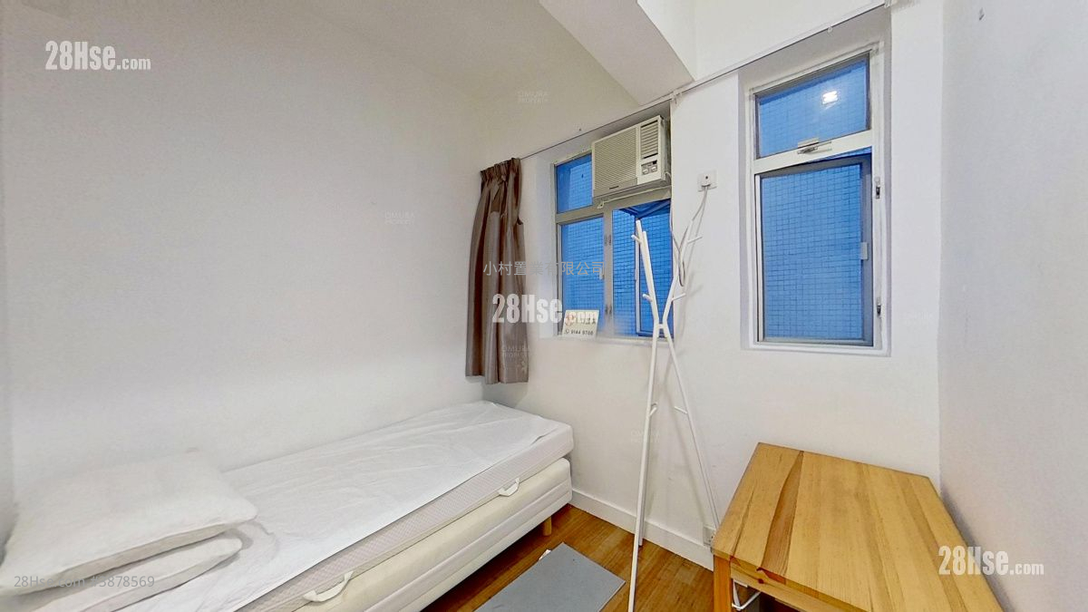 master room: Leigyinn Building Rental Studio , 1 Bathroom 200 ft² ( 18.6 m² )