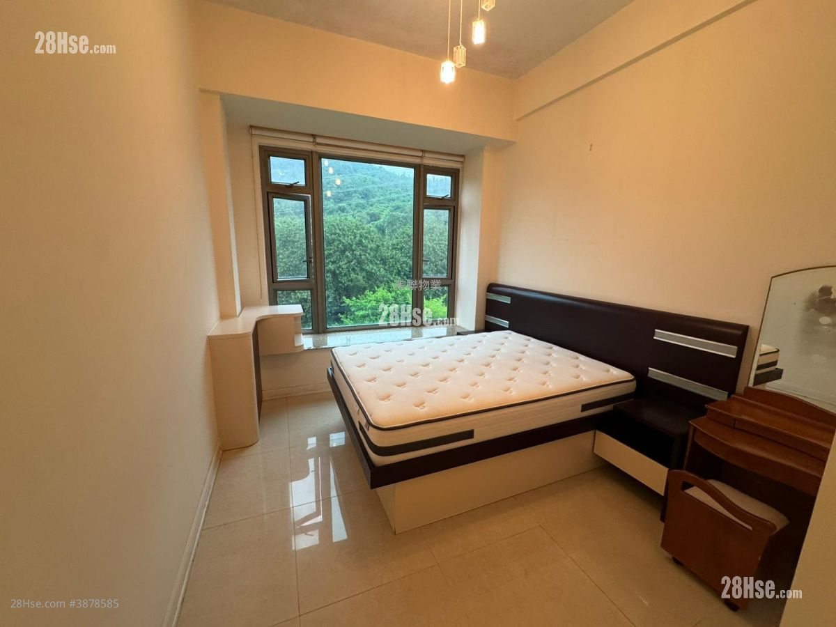 The Cairnhill Sell 3 Bedrooms 931 ft² ( 86.5 m² )