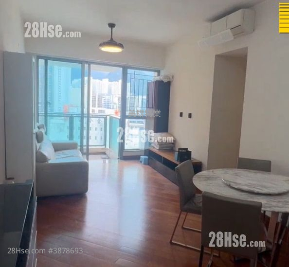 The Palazzo Rental 3 Bedrooms , 2 Bathrooms 761 ft² ( 70.7 m² )