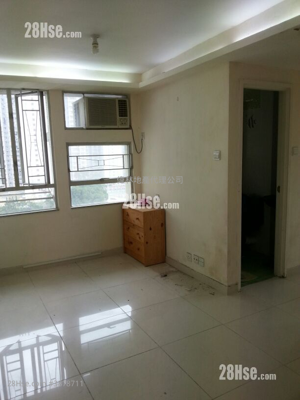 Cheung Wo Court Rental 2 Bedrooms , 1 Bathroom 434 ft² ( 40.3 m² )