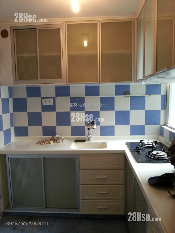 Cheung Wo Court Rental 2 Bedrooms , 1 Bathroom 434 ft² ( 40.3 m² )