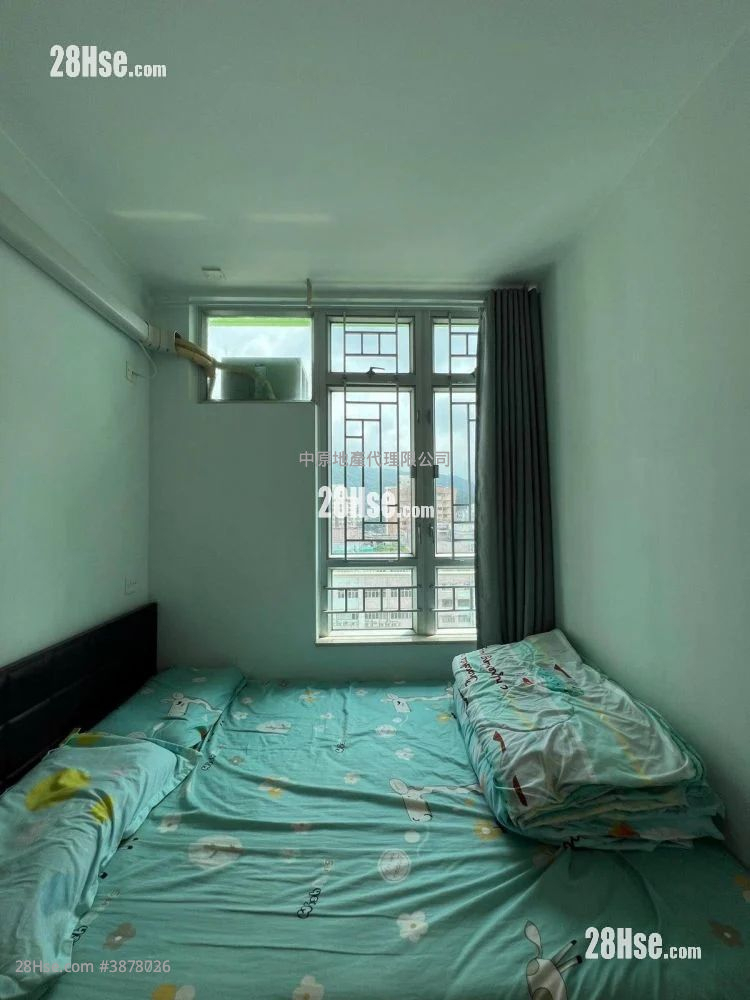 Sheung Chui Court Sell 2 Bedrooms , 1 Bathroom 443 ft² ( 41.2 m² )