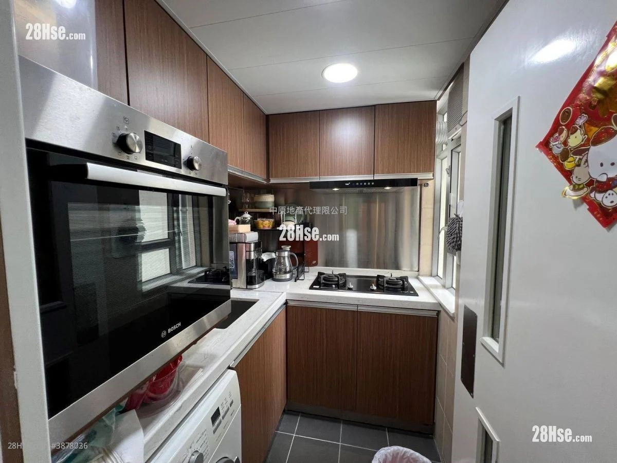 Sheung Chui Court Sell 2 Bedrooms , 1 Bathroom 443 ft² ( 41.2 m² )