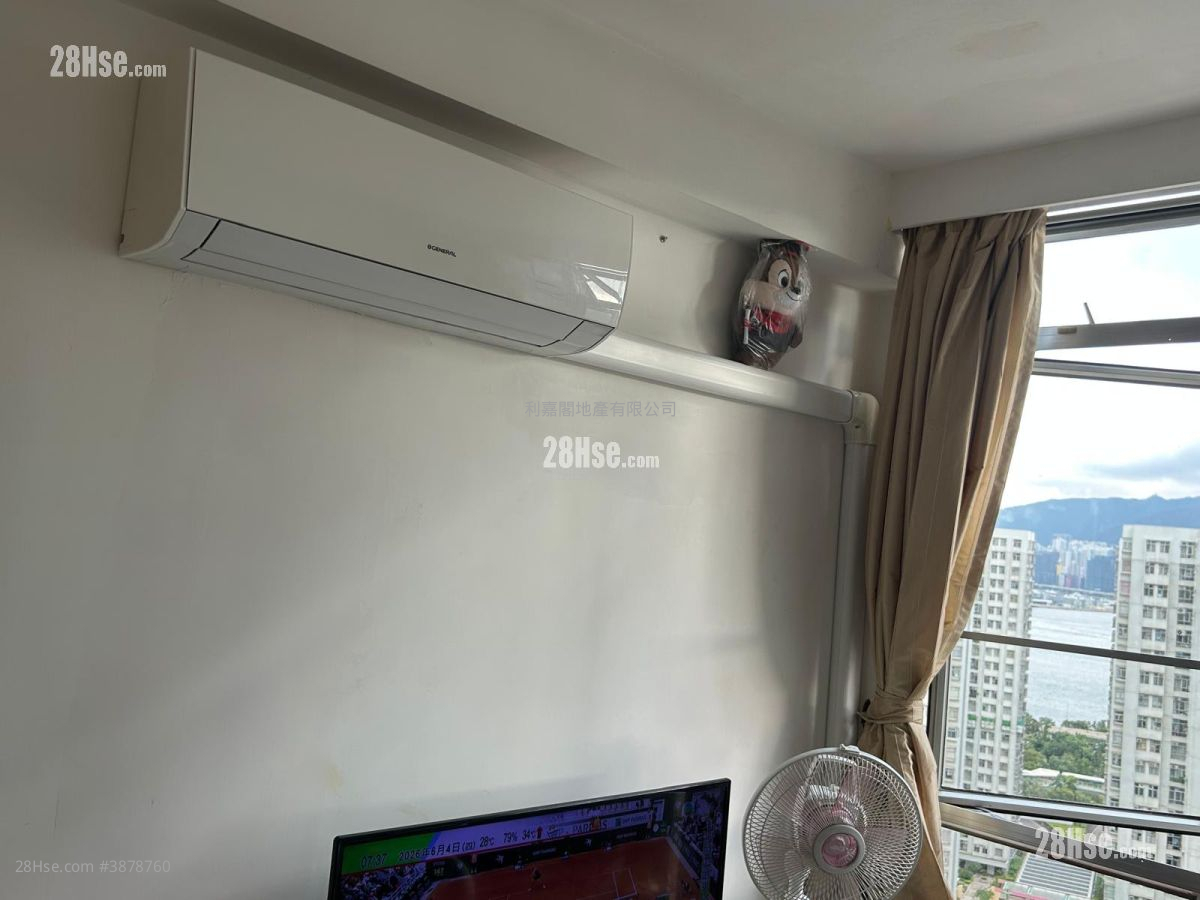 Kornhill Garden Sell 2 Bedrooms , 1 Bathroom 431 ft² ( 40.0 m² )
