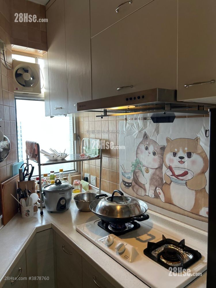 Kornhill Garden Sell 2 Bedrooms , 1 Bathroom 431 ft² ( 40.0 m² )