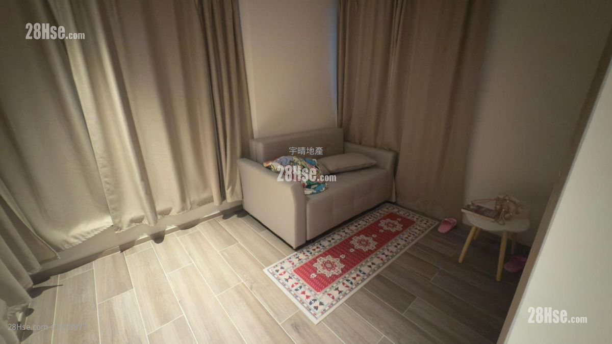 The Vim Sell Studio , 1 Bathroom 199 ft² ( 18.5 m² )