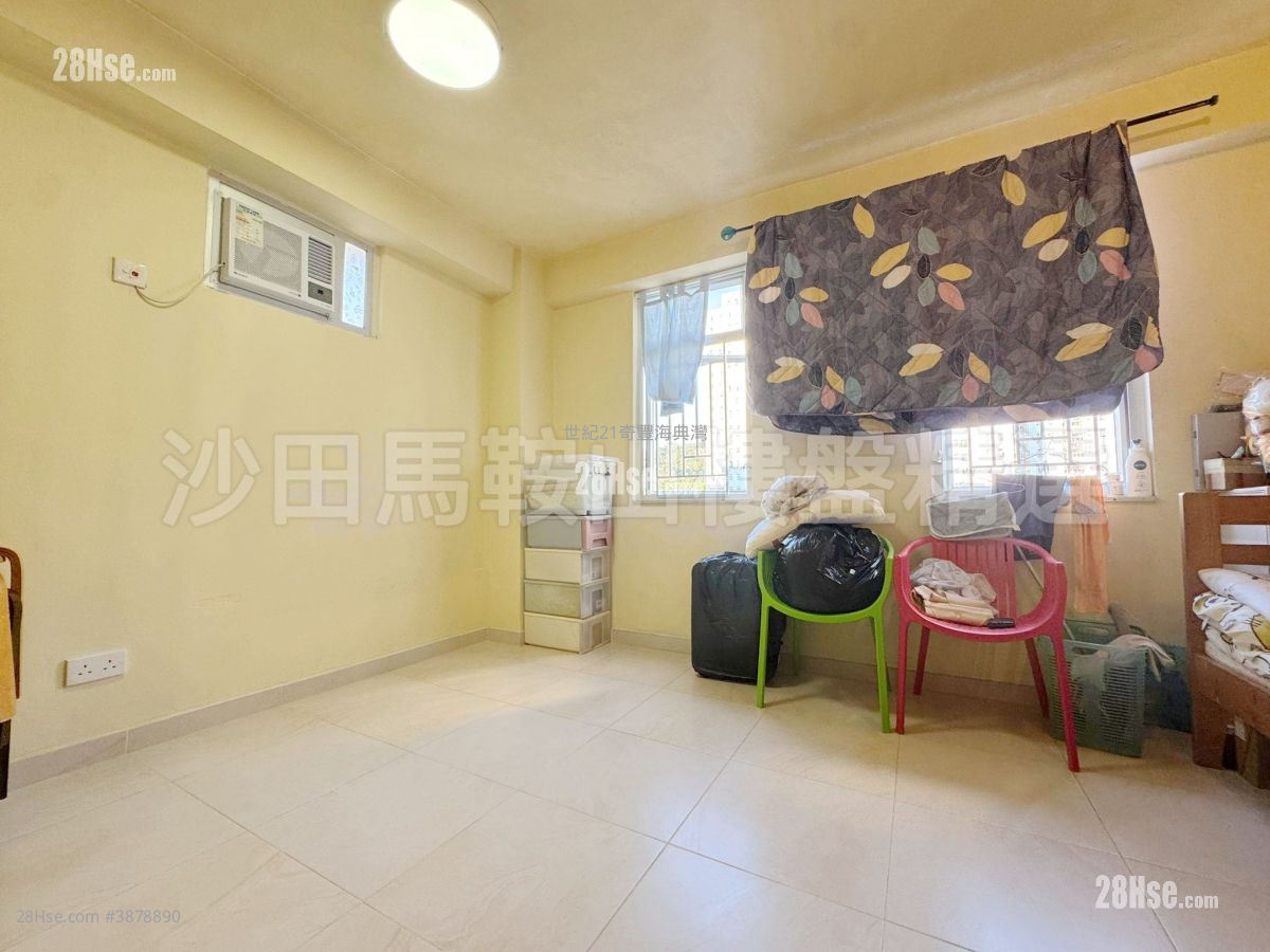 Chevalier Garden Sell 2 Bedrooms , 1 Bathroom 479 ft² ( 44.5 m² )