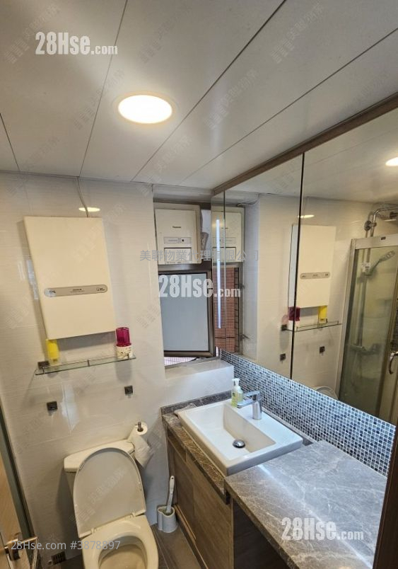 Bellagio Sell 2 Bedrooms 524 ft² ( 48.7 m² )
