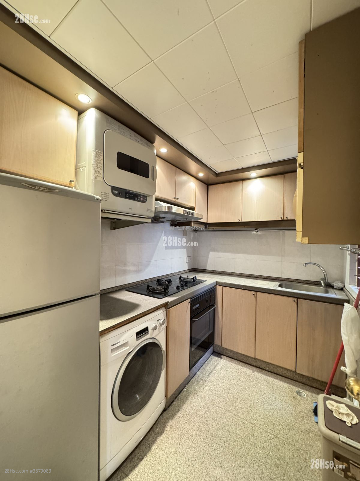 Sunshine City Sell 2 Bedrooms 465 ft² ( 43.2 m² )