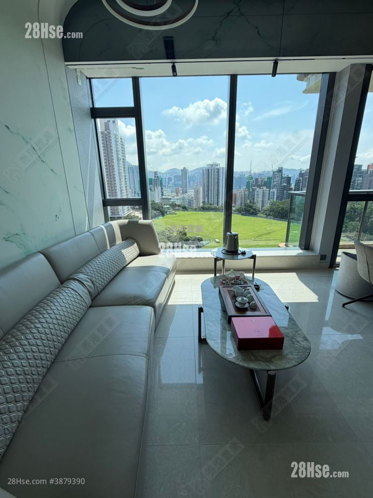 Ultima Rental 4 Bedrooms , 3 Bathrooms 1,311 ft² ( 121.8 m² )