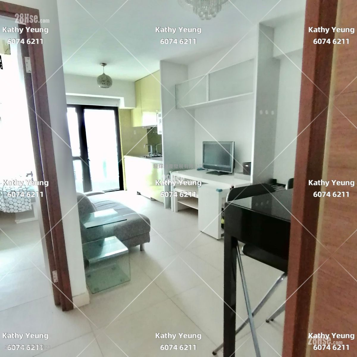 City 18 Rental 2 Bedrooms , 1 Bathroom 429 ft² ( 39.9 m² )