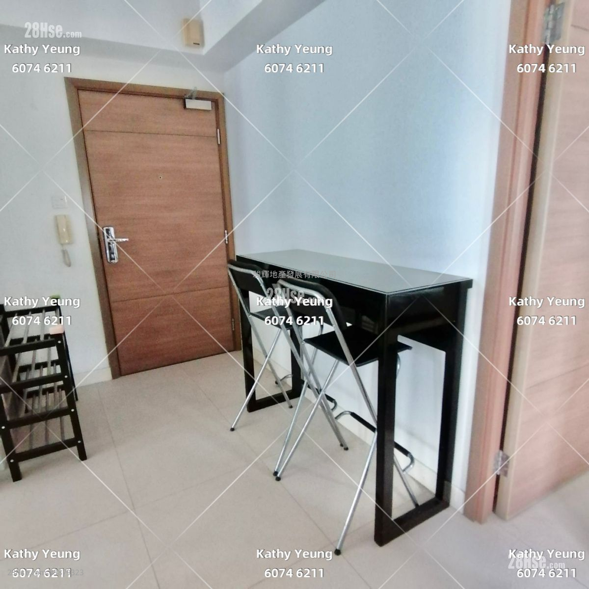 City 18 Rental 2 Bedrooms , 1 Bathroom 429 ft² ( 39.9 m² )