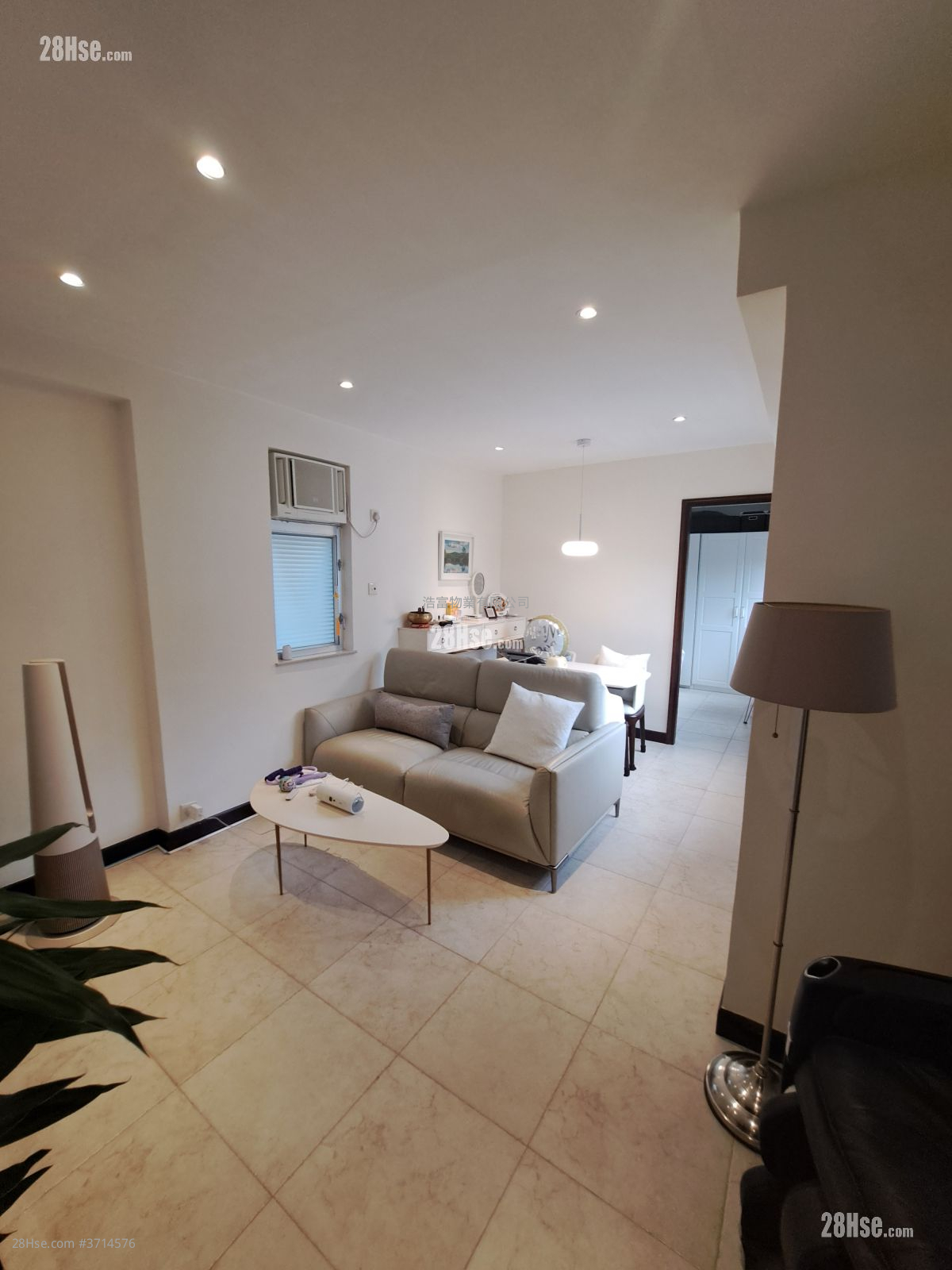 Hoi Kwong Court Rental 3 Bedrooms , 1 Bathroom 639 ft² ( 59.4 m² )