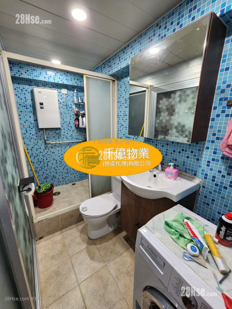 Konwall Court Sell Studio 213 ft² ( 19.8 m² )