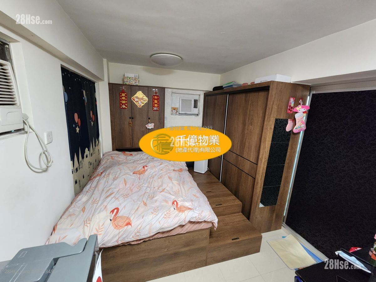 Konwall Court Sell Studio 213 ft² ( 19.8 m² )
