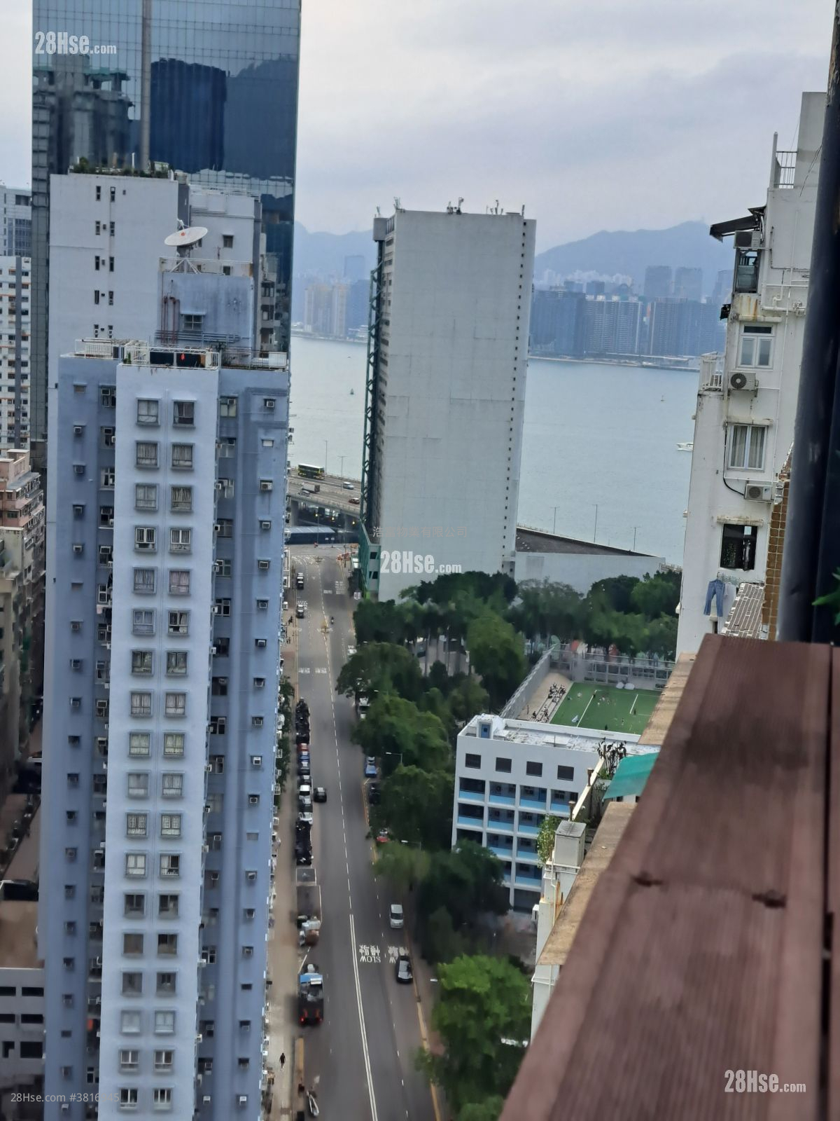 Hoi Kwong Court Rental 3 Bedrooms , 1 Bathroom 639 ft² ( 59.4 m² )