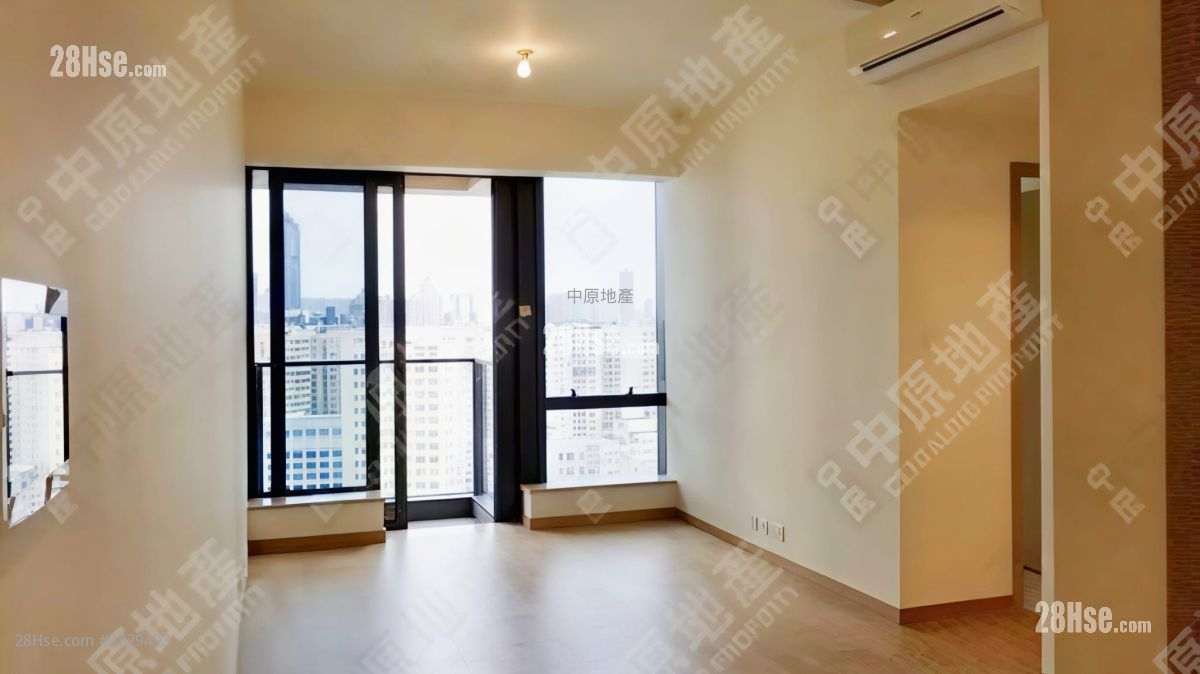 Mantin Heights Sell 2 Bedrooms , 1 Bathroom 689 ft² ( 64.0 m² )