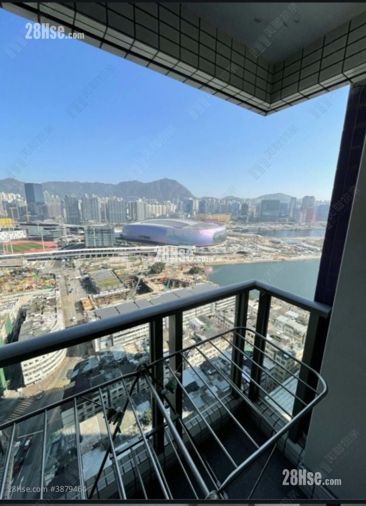 Grand Waterfront Sell 2 Bedrooms 384 ft² ( 35.7 m² )