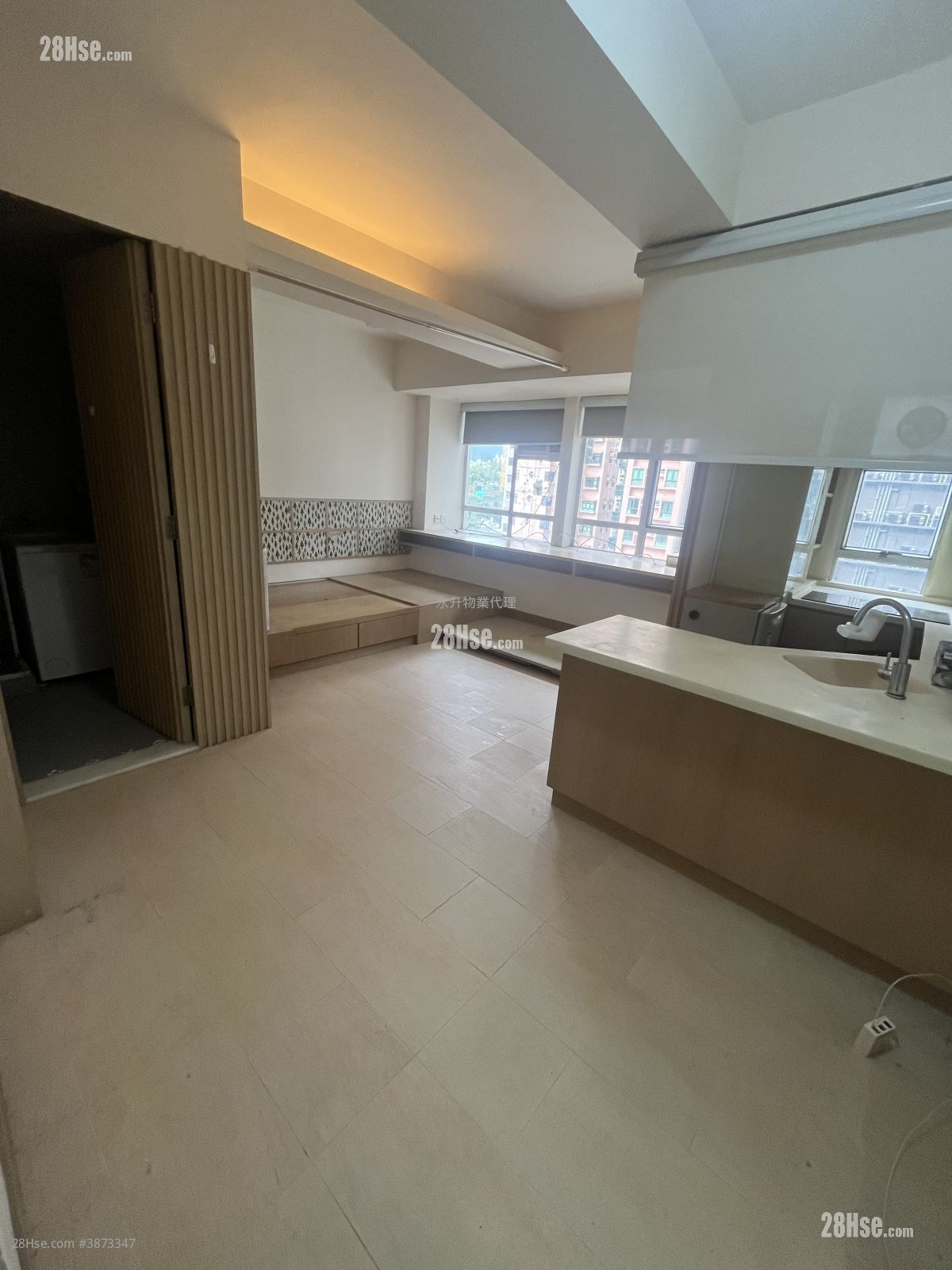 Fair Way Garden Rental Studio , 1 Bathroom 260 ft² ( 24.2 m² )