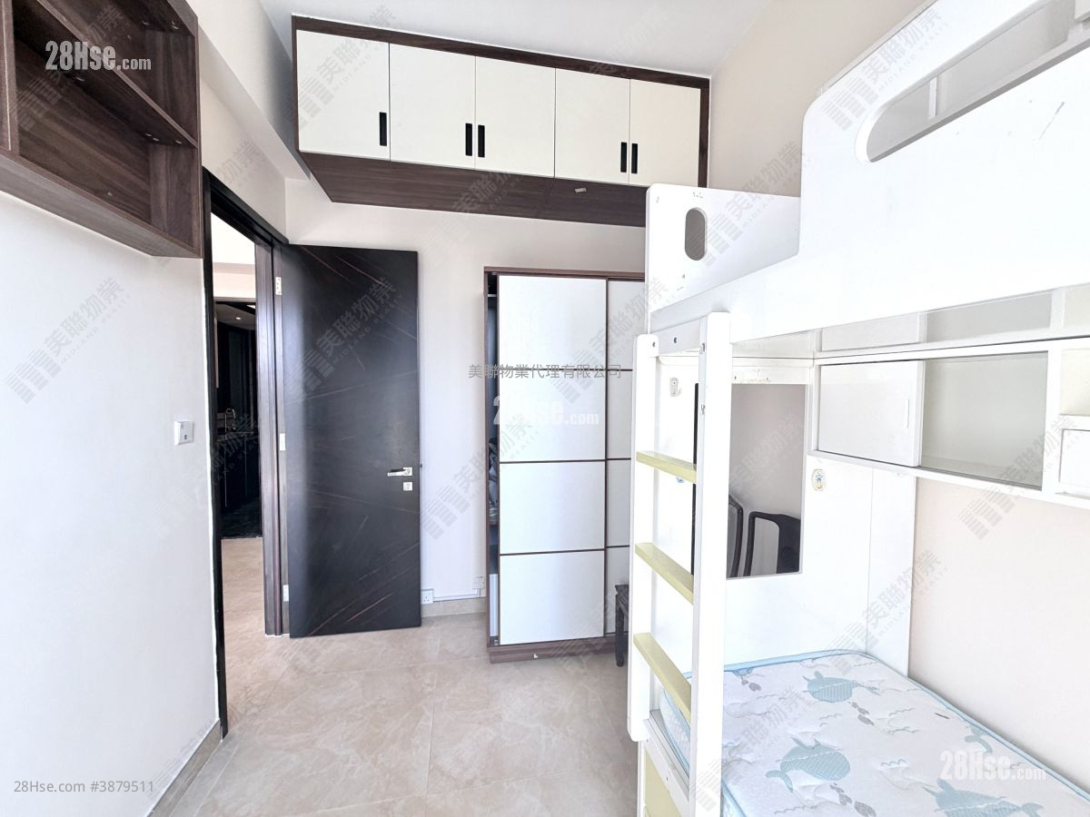 Ultima Sell 3 Bedrooms , 2 Bathrooms 1,046 ft² ( 97.2 m² )