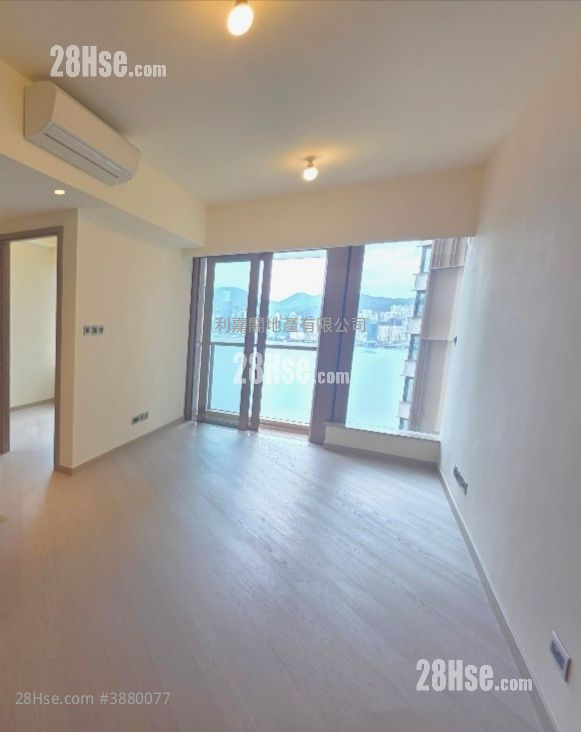 Pano Harbour Sell 2 Bedrooms 526 ft² ( 48.9 m² )