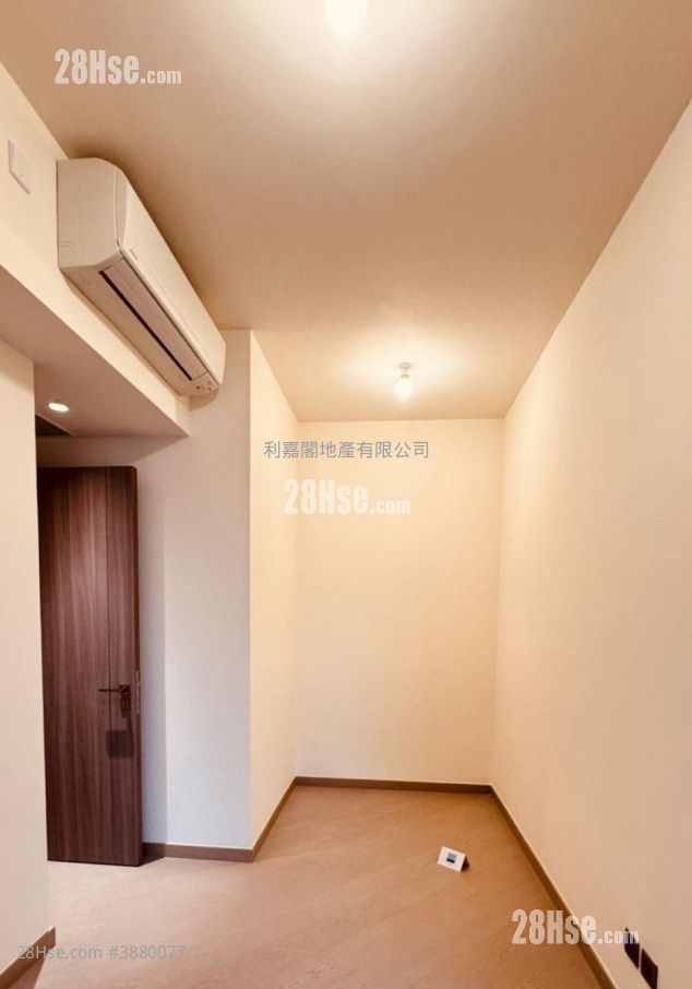 Pano Harbour Sell 2 Bedrooms 526 ft² ( 48.9 m² )