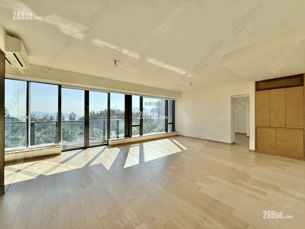 Mantin Heights Sell 4 Bedrooms 1,477 ft² ( 137.2 m² )