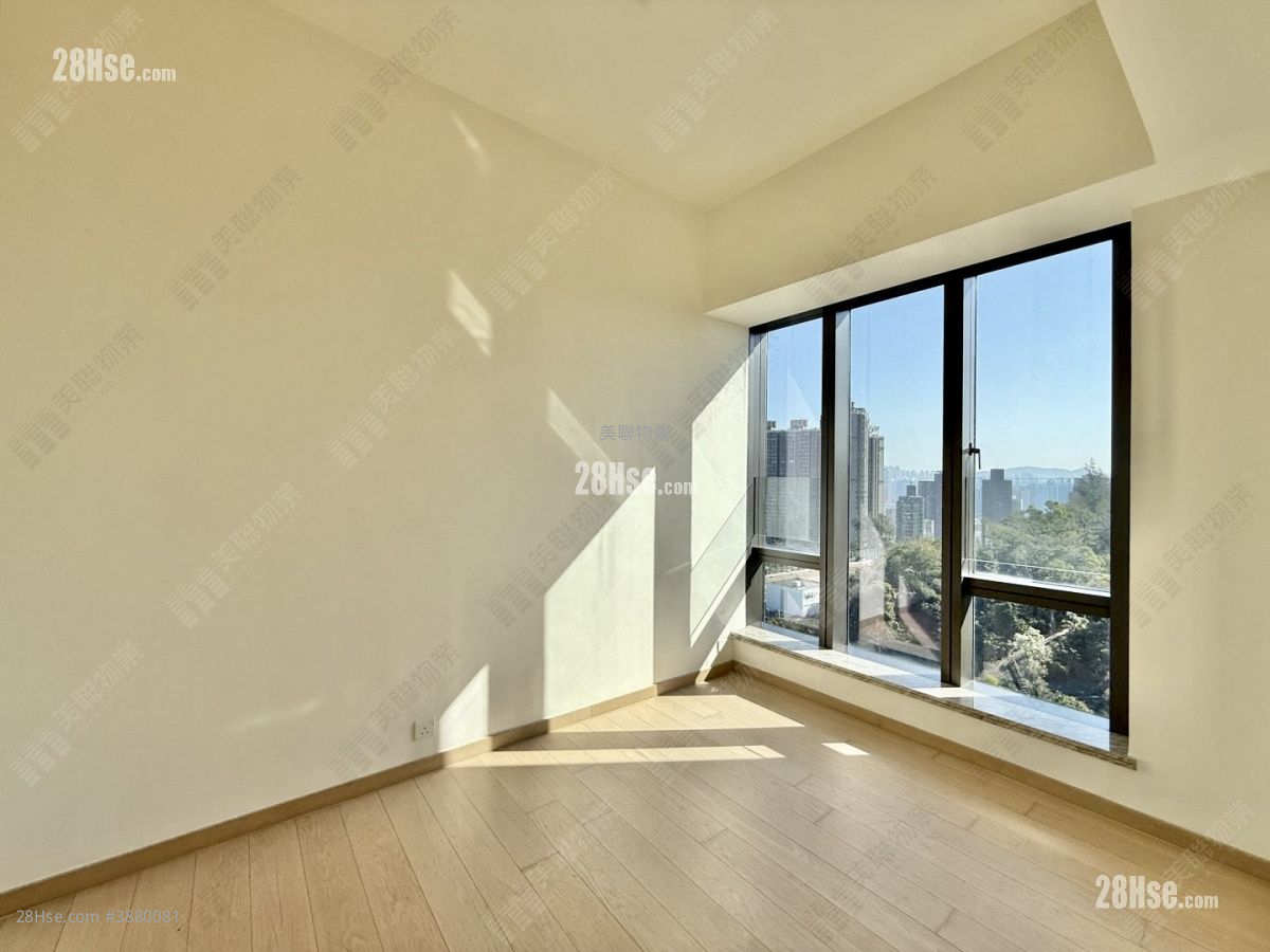 Mantin Heights Sell 4 Bedrooms 1,477 ft² ( 137.2 m² )
