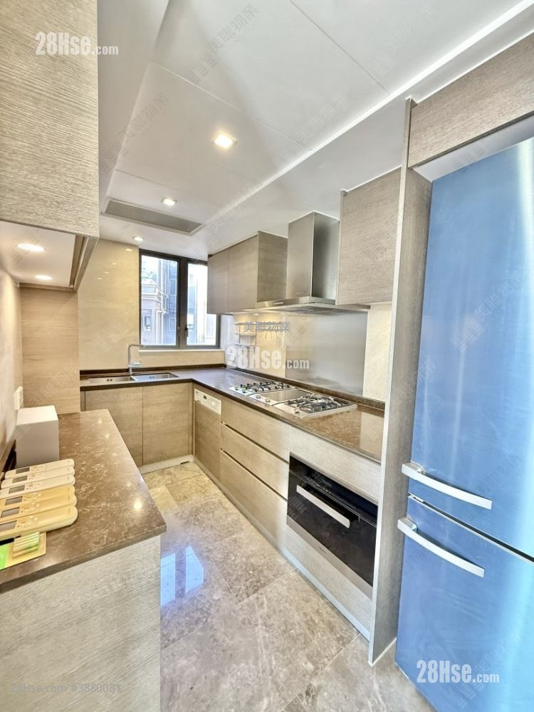 Mantin Heights Sell 4 Bedrooms 1,477 ft² ( 137.2 m² )