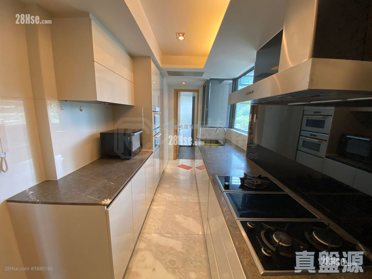 Providence Peak Sell 3 Bedrooms , 3 Bathrooms 1,010 ft² ( 93.8 m² )