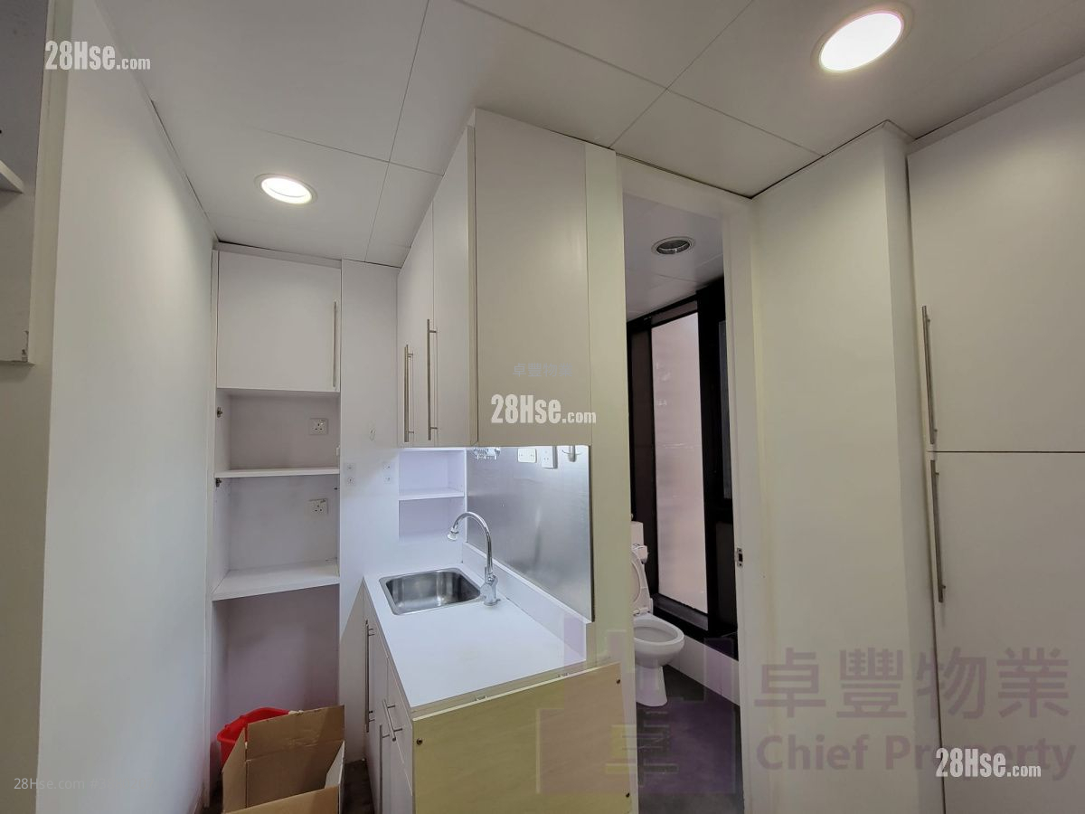 China United Plaza Rental 1 Bedroom , 2 Toilets 3,011 ft² ( 279.7 m² )