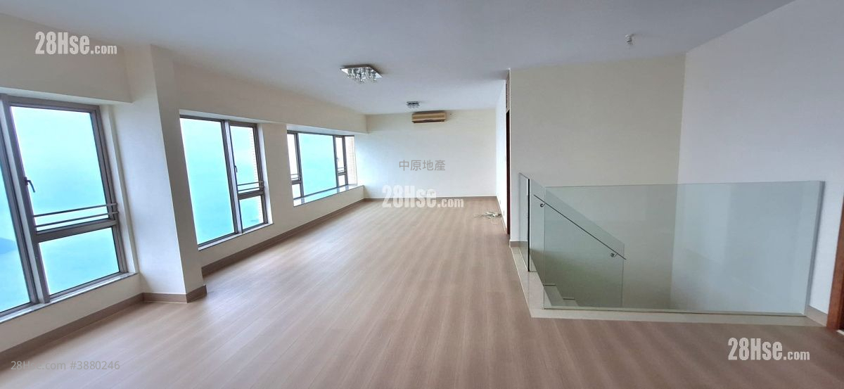 Bellagio Sell 4 Bedrooms , 5+ Bathrooms 1,814 ft² ( 168.5 m² )