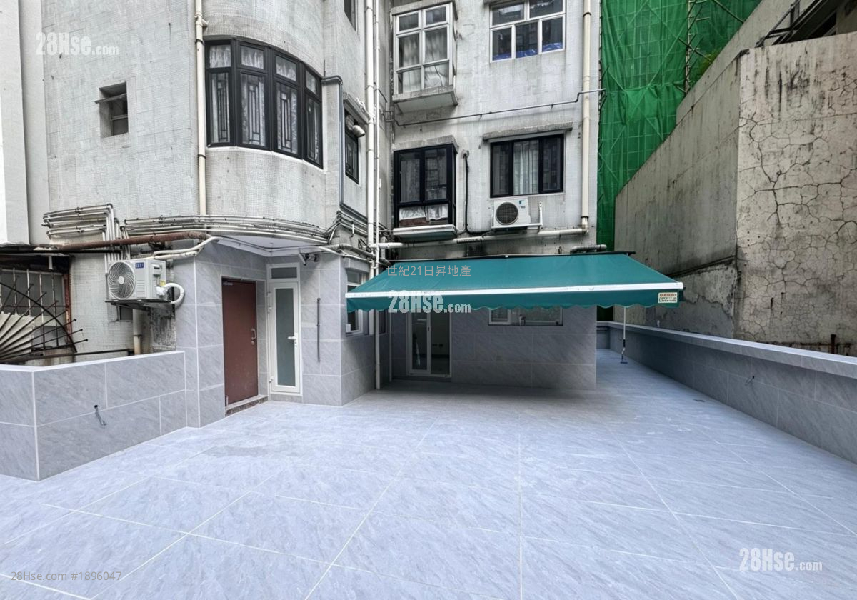 New Wealth Mansion Sell 2 Bedrooms , 1 Bathroom 336 ft² ( 31.2 m² )
