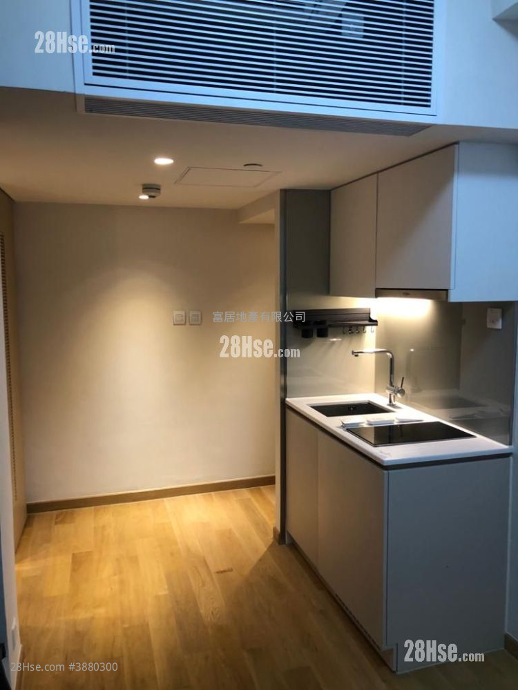 The Astro Sell Studio , 1 Bathroom 173 ft² ( 16.1 m² )