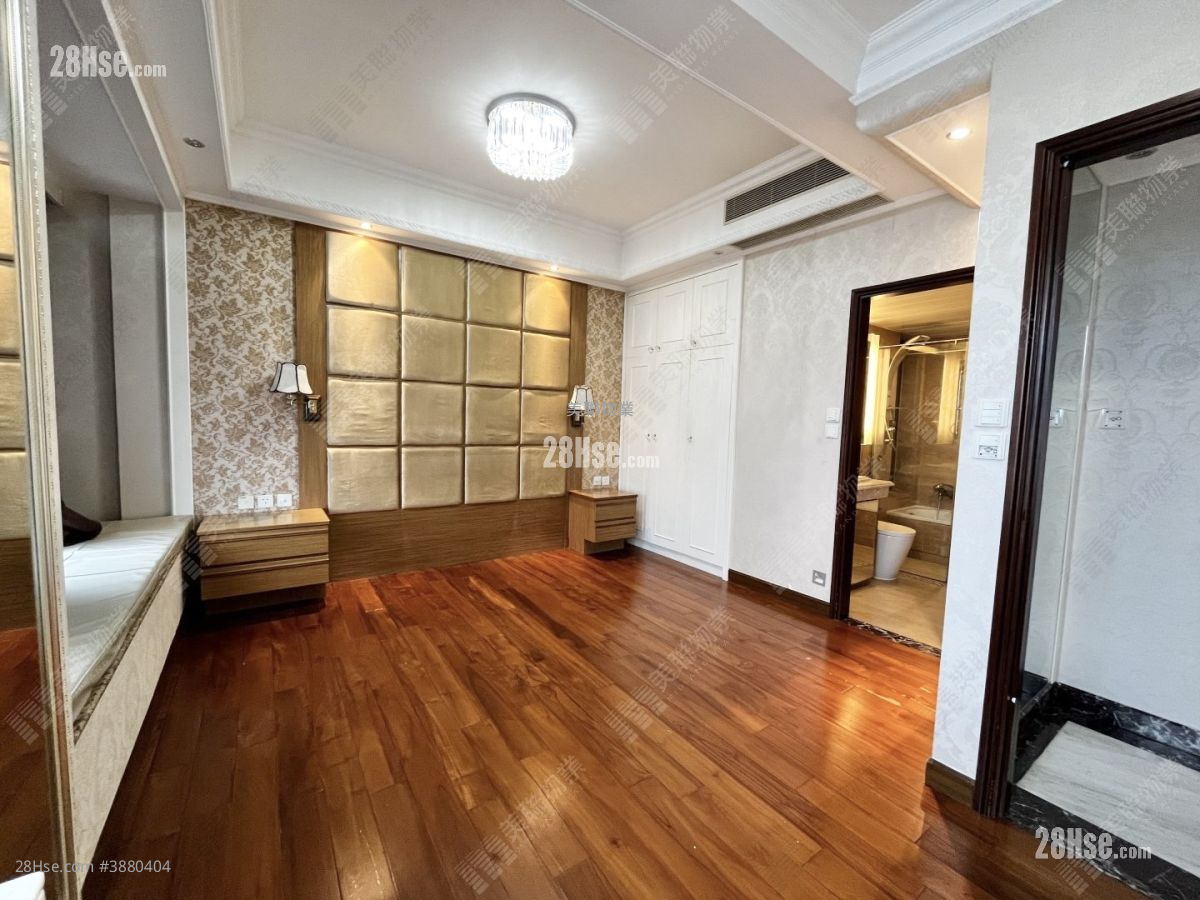 The Palazzo Rental 1,032 ft² ( 95.9 m² )