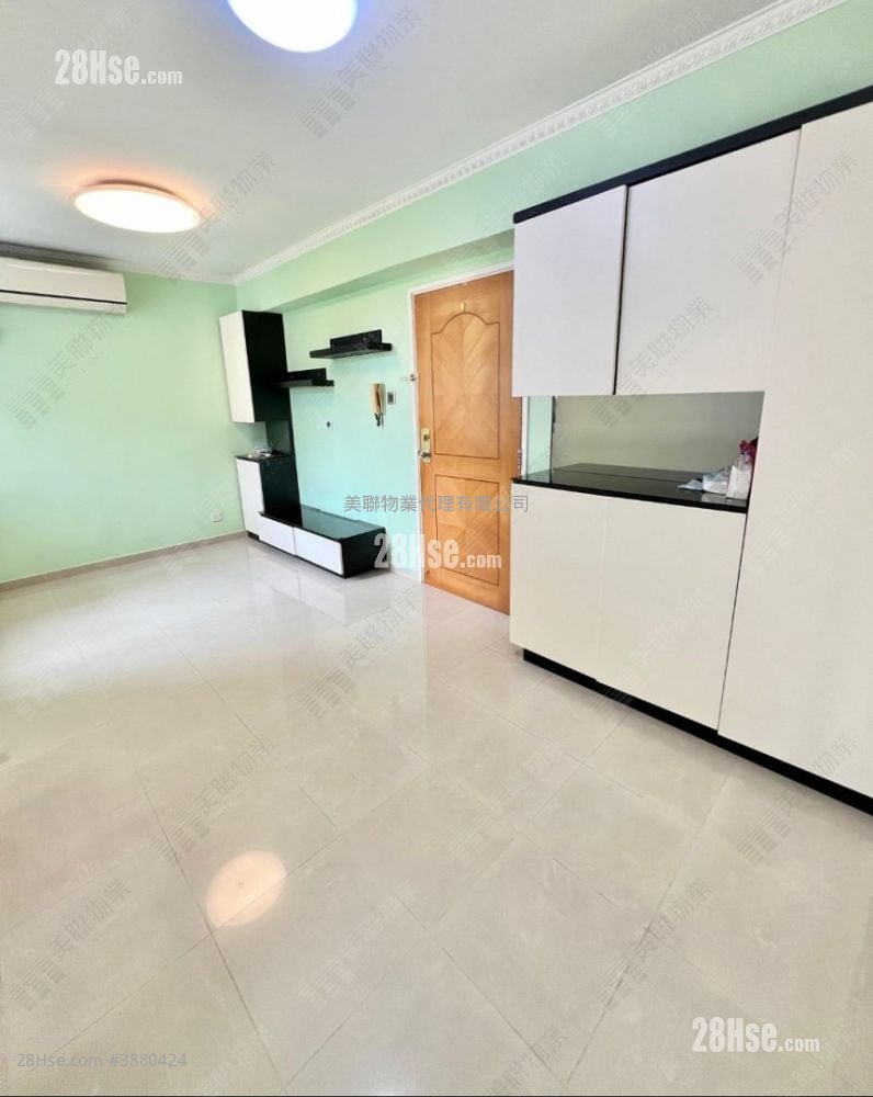 On Ning Garden Sell 2 Bedrooms 431 ft² ( 40.0 m² )