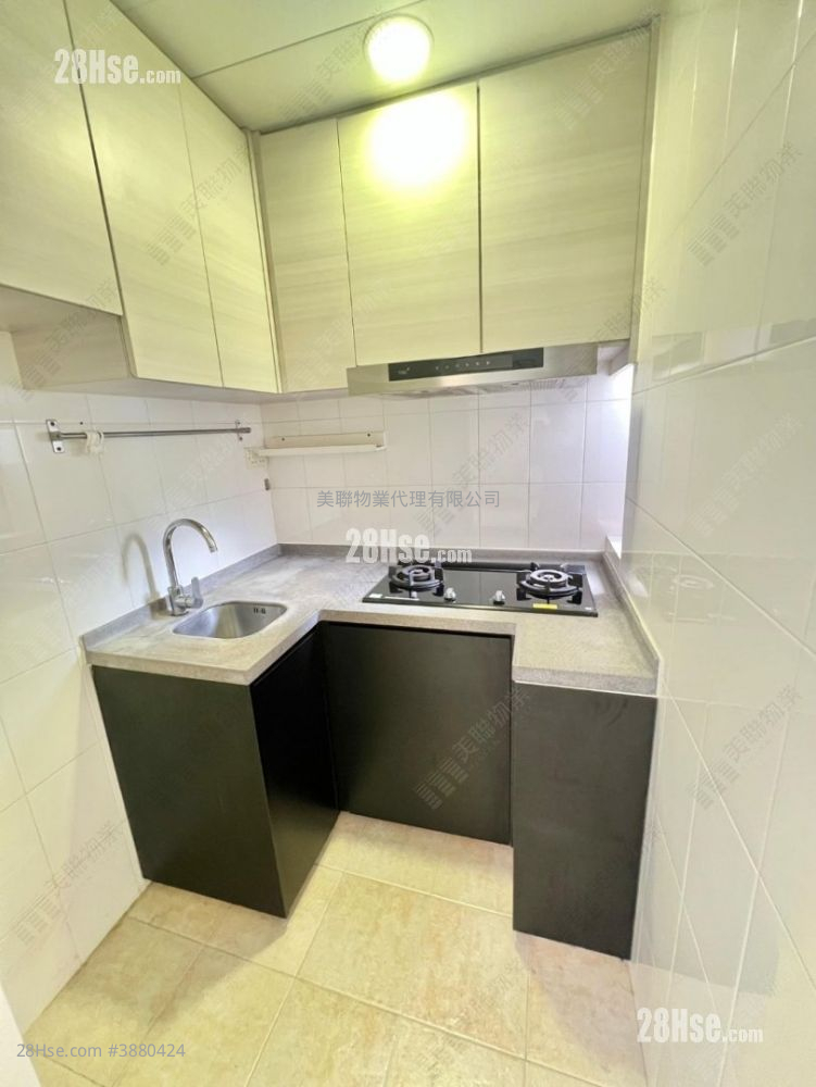On Ning Garden Sell 2 Bedrooms 431 ft² ( 40.0 m² )